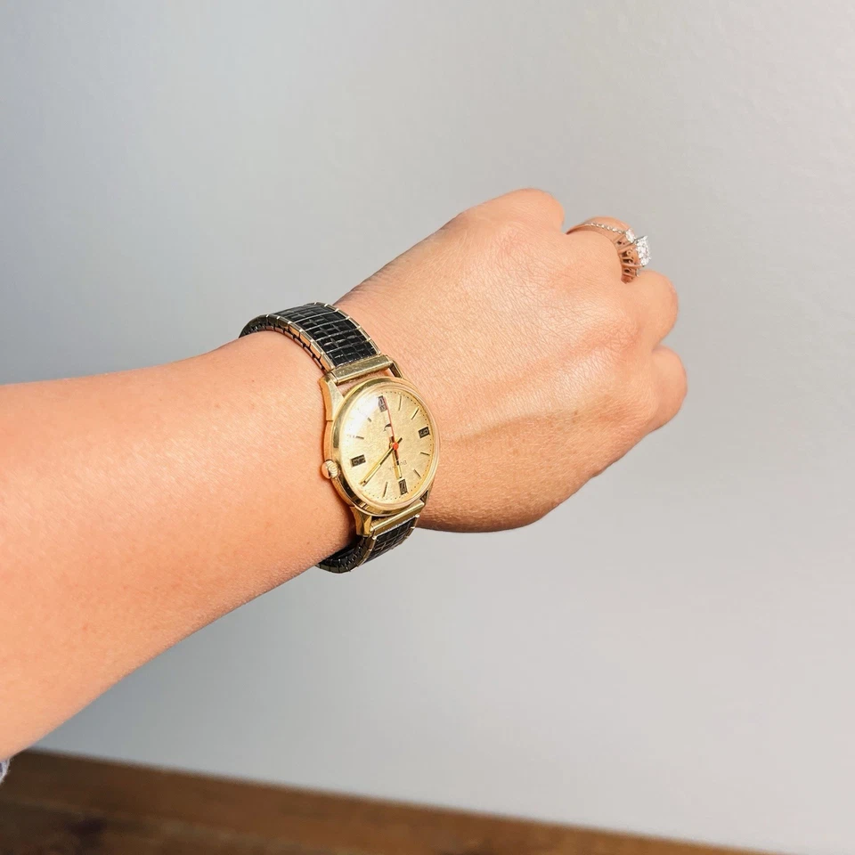 宝路华 Sea King Whale 自动镀金表圈腕表 H428465 复古 — 第 2/4 张图片