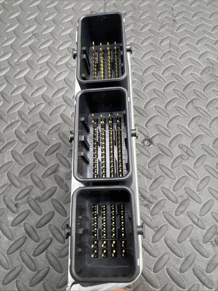 Nissan 370Z 2016 módulo de control del motor aire acondicionado ECU ECM computadora de gestión del motor Foto 3 de 4