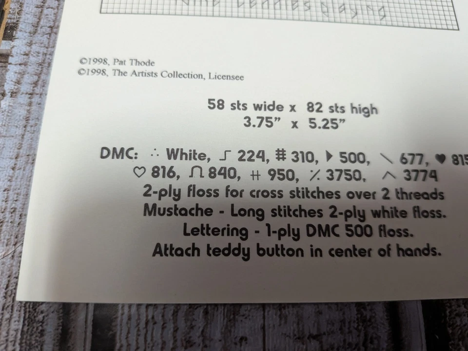 Heartstrings 12 Days Of Santa Christmas Cross stitch Pattern Lot - Image 2 of 3