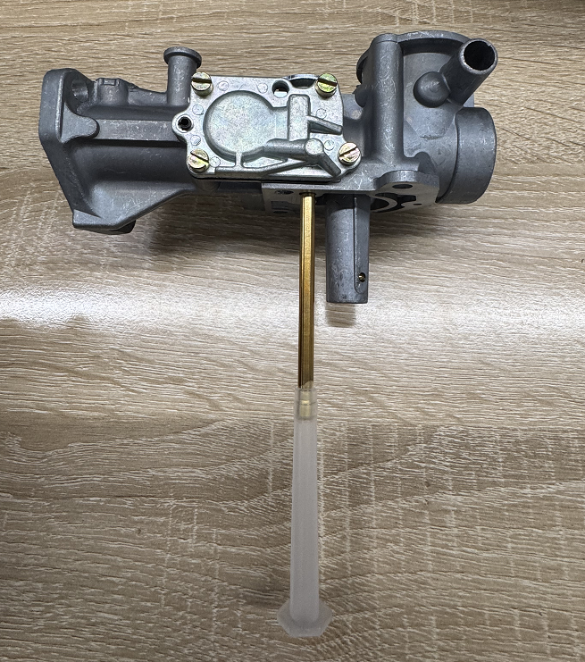 495951 Carburetor Carburatore Per Briggs & Stratton - Ricambio 498298, Per Motori 5HP - Con Guarnizioni Ricambio Motore - Foto 11