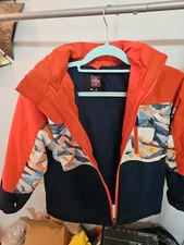 Swiss Tech Insulated Jacket Unisex Medium (8) Hood Outdoors Geometric Camo