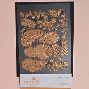 Spellbinders Bee Stitched Stitching Dies DOMST-JAN24 w/Magnetic Mat & Envelope