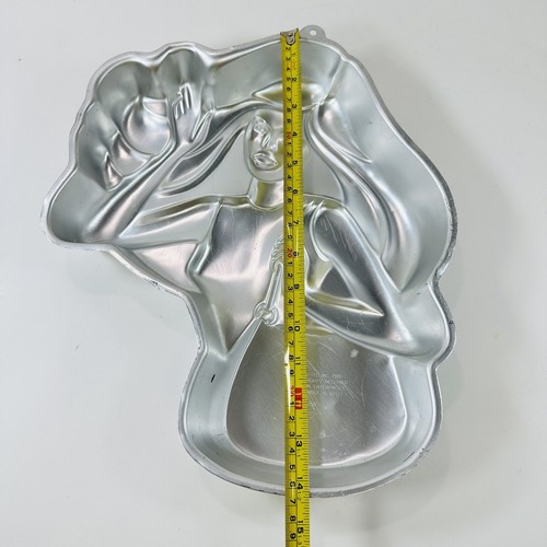 Wilton: BARBIE with PURSE CAKE PAN #2105-2250 Aluminum 14x12" Vintage 1986 - Picture 9 of 11
