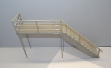 Neuheit 1:22,5  Metalltreppe Gitterstufen mit Podest Bausatz Modellbau Spur G