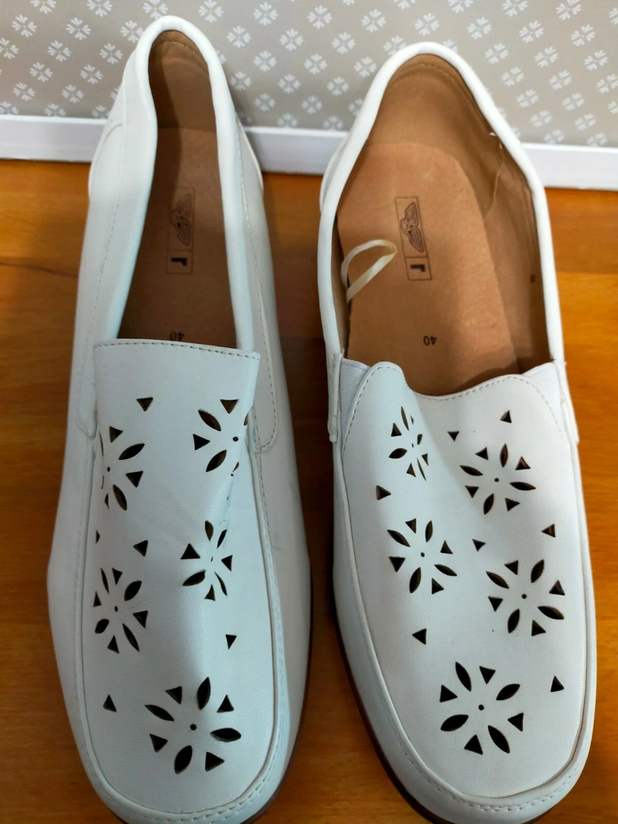 Chaussures Femme à Talons Compensés MUDS - Pointure 40 - Blanc, Cuir, Style Sangle - Occasion