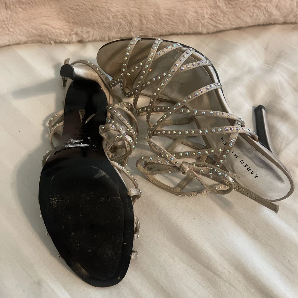 Tacones Karen Millen  Foto 4 de 4