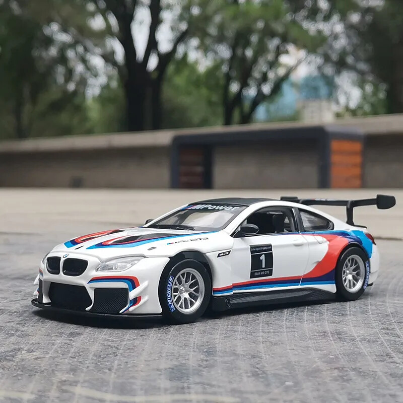 1:32 BMW M6 GT3 Rally Car Alloy Model Car Diecast Sound Light Car