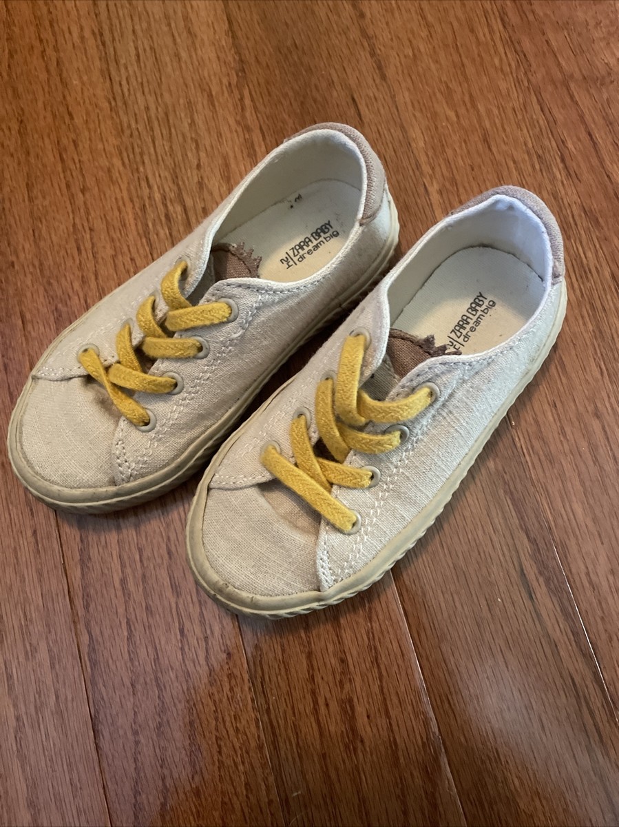 zara boy sneakers beige and yellow monkey size 24