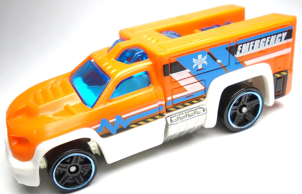 2017 HOT WHEELS RESCUE DUTY EMERGENCY ORANGE 3" DIECAST AMBULANCE FIRE TRUCK