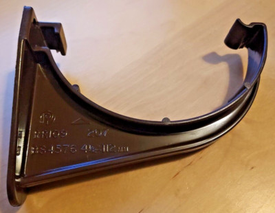 Polypipe RR109BR 112mm Halbrund Dachrinnenblendenhalterung in braun