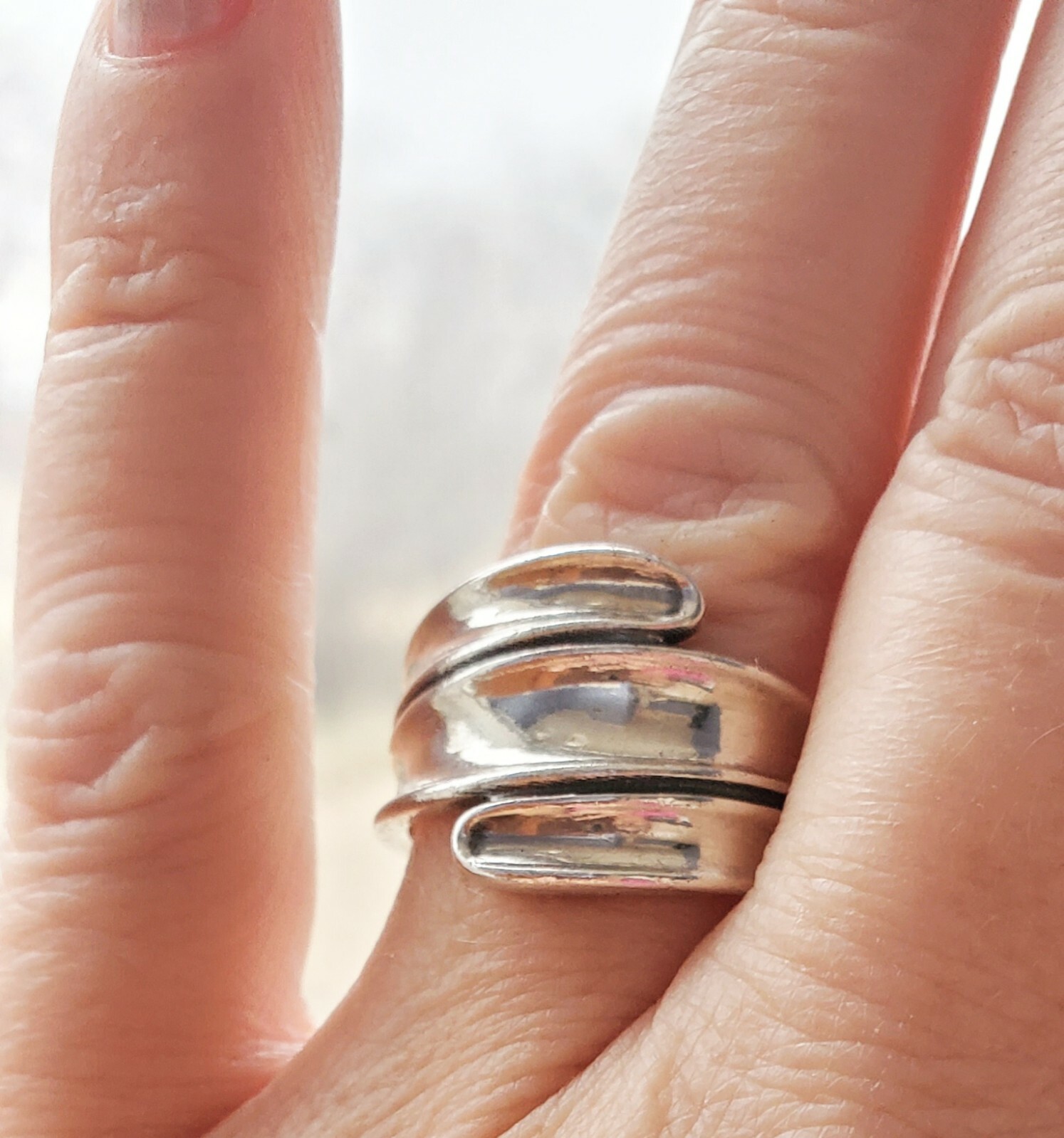 Retired James Avery Wrap Ring Vintage NEAT Piece! Sz … Gem