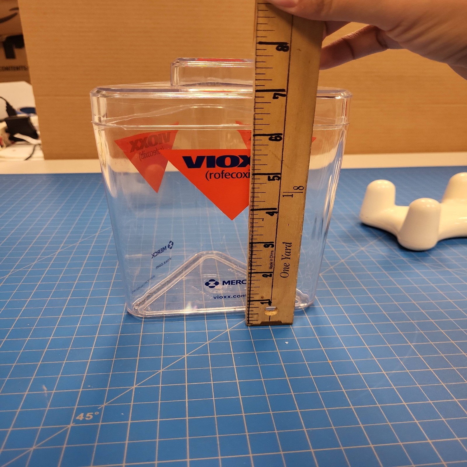 Vioxx rofecoxib Merck Clear Plastic Container Collectible Display Storage