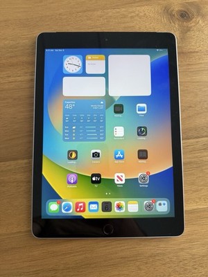 iOS 16.3 Apple iPad 6th Gen - 9.7'' 32GB