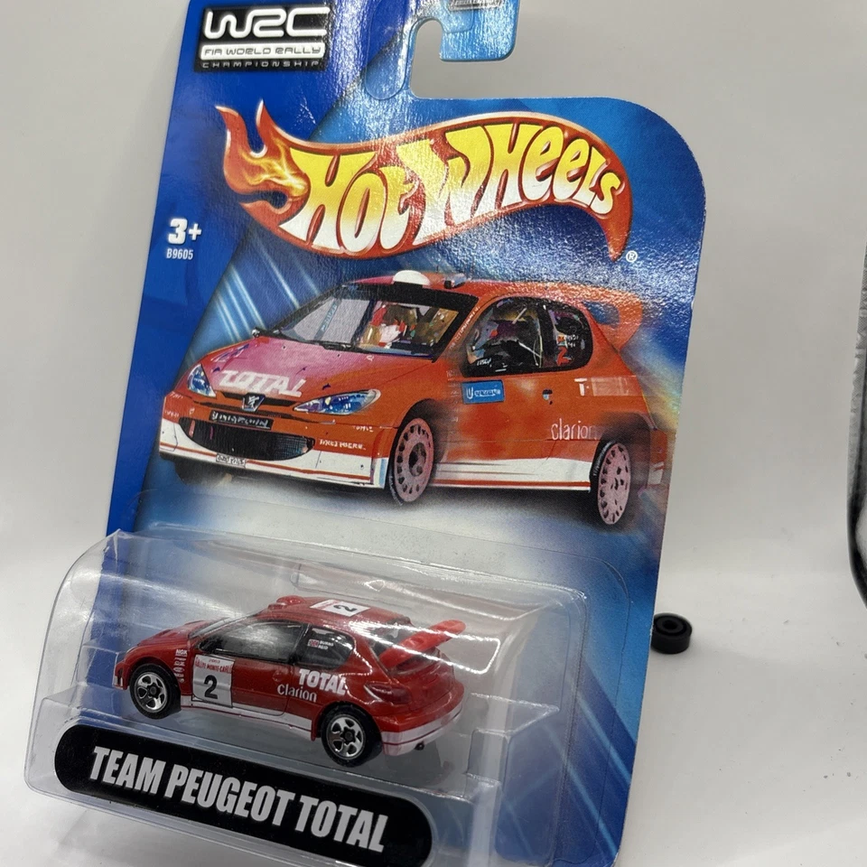 Hot Wheels Team Peugeot Total Peugeot 206 WRC 2004 1:64 NUEVO EN CAJA  Foto 2 de 3