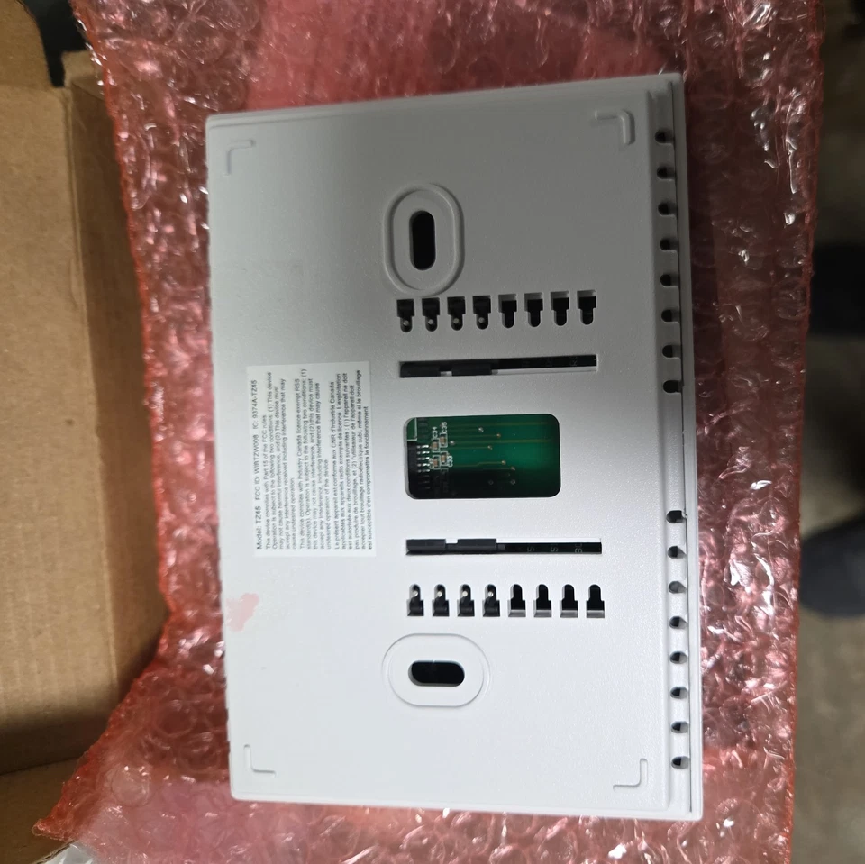 Trane Remote Energy Management Thermostat  TZ45 TZEMT400AB32MAA Z-Wave Smart - Image 2 of 3