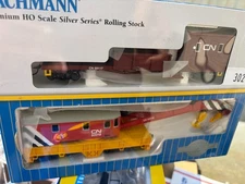 BACHMANN # 16104 HO SCALE CNR 250 TON STEAM CRANE & BOOM TENDER