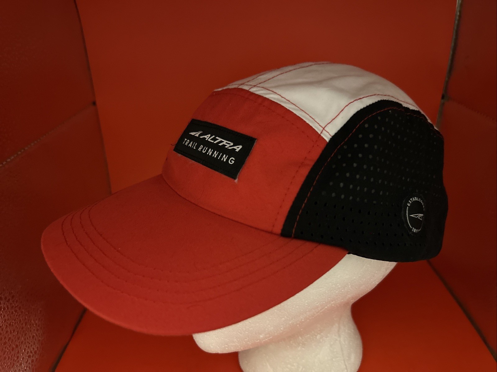 ALTRA TRAIL RUNNING 5 Panel Adjustable Baseball F… - image 4