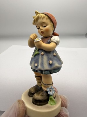 1972 Goebel Hummel  Daises Don t Tell  #380 Special Edition #5 TMK-5 with Box
