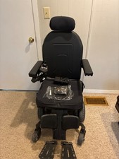 Pride Quantum J6 Power Wheelchair 2022 , Excellent condition and barely used.