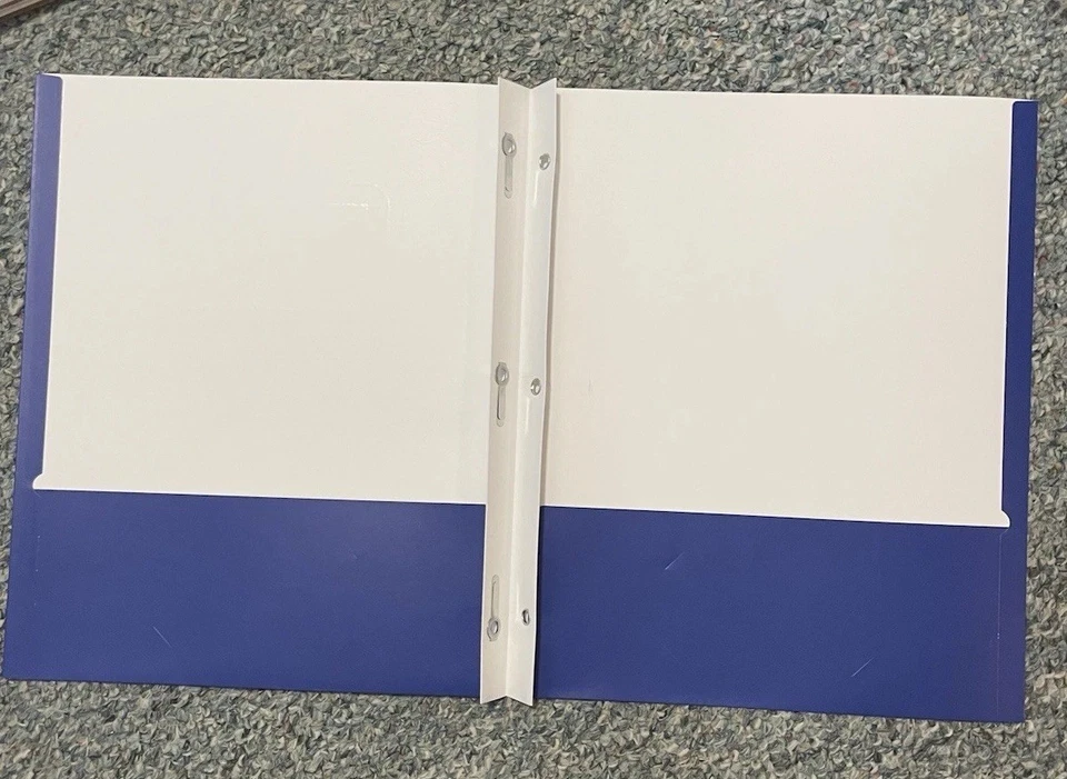 Material escolar / 4 notebooks, verde, azul, amarelo, preto… - Imagem 2 de 4