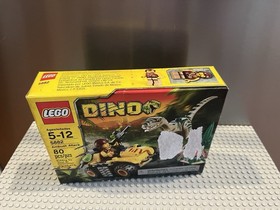 Lego Dino Ambush Attack Set 5882 NEW Sealed but box has front damage - NEW
