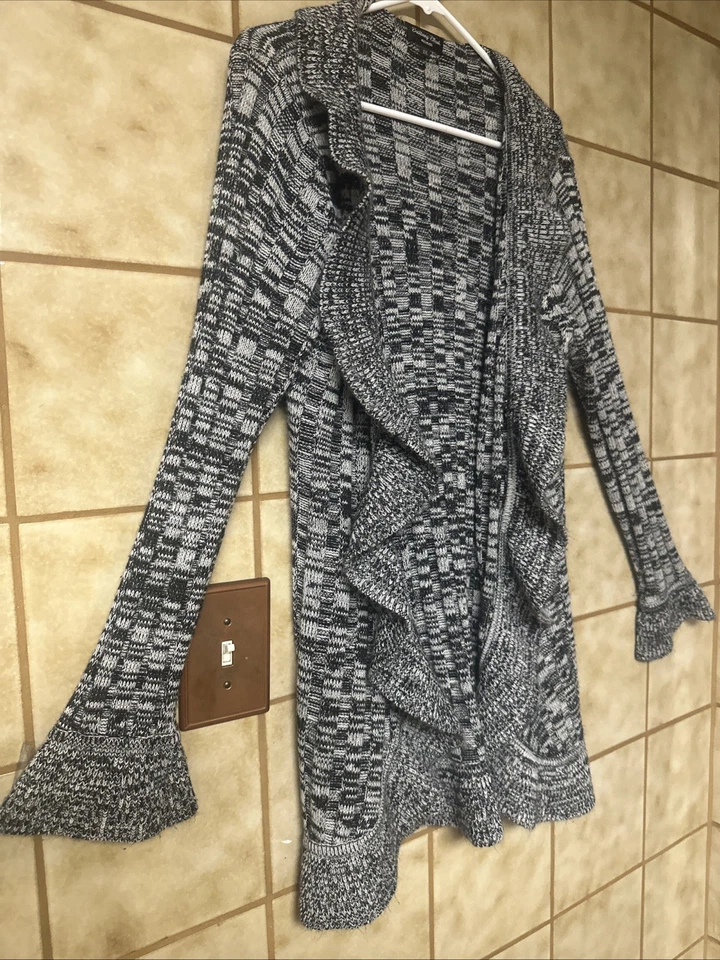 Brittany Black Womens Plus Open Black & White Ruffle Cardigan Sweater 1X - Image 2 of 4