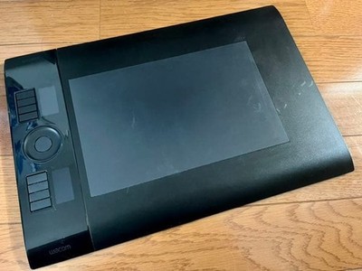 Wacom Intuos Small Basic Black Pen Tablet CTL-4100/K0 ohne Stift