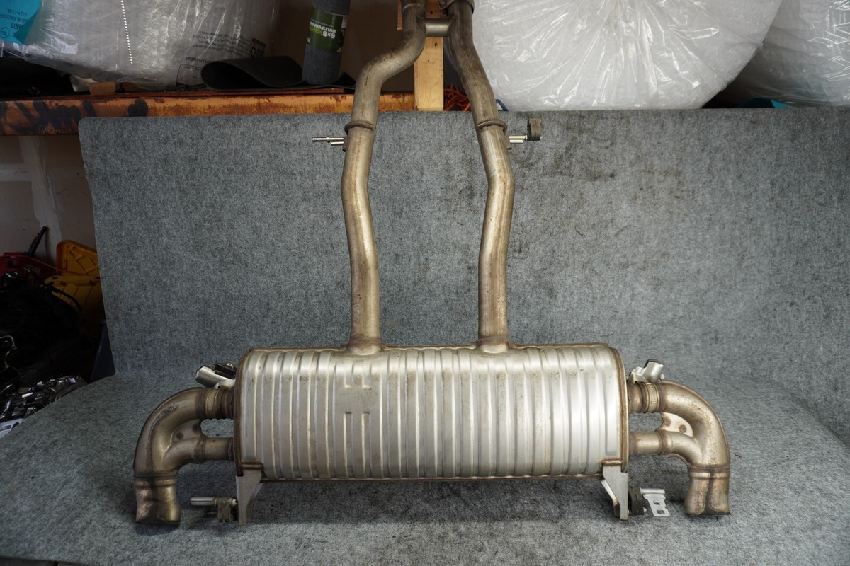 2018-2021 MERCEDES X253 GLC63 AMG REAR EXHAUST MUFFLER ASSEMBLY 
