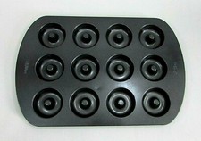 Wilton Charcoal Black Medium 2.25" Donut Doughnut Pan 12 Cavity Hole FREE S/H