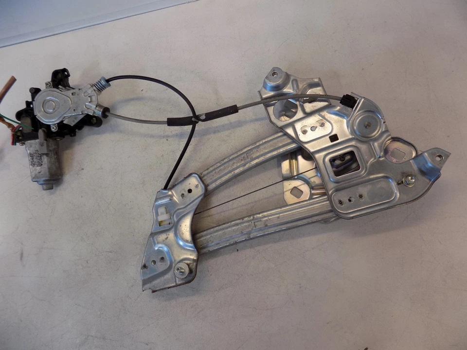 02-10 Lexus SC430 Cuarto trasero izquierdo regulador ventana con motor OEM 85710-24050 Foto 2 de 4