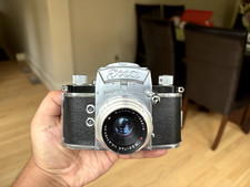 Exa Ihagee Dresden 35mm Film Camera  E. Ludwig Meritar 50mm f/2.9 Lens  Case