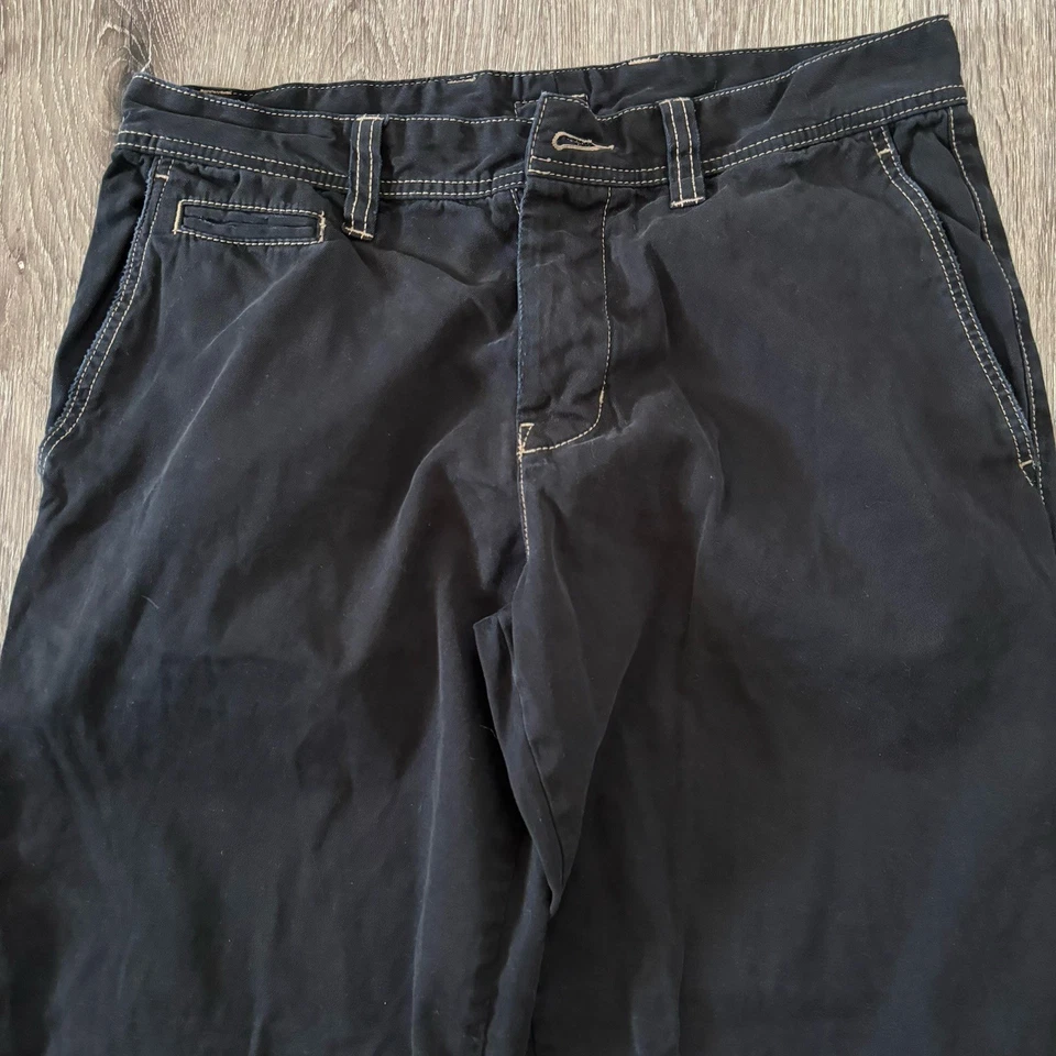 Pantalones rectos de algodón cepillado Standard James Perse 32 para hombre con botones negros Foto 2 de 4