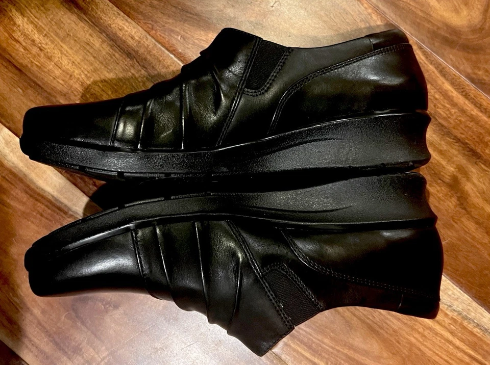 Clarks Women’s 7 Hope Roxanne Black Slip-on Loafers Brand New - Image 3 of 4