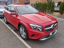 Mercedes-Benz GLA250 2.0 Turbo 4MATIC Auto | DISTRONIC PLUS | Driver Assistance