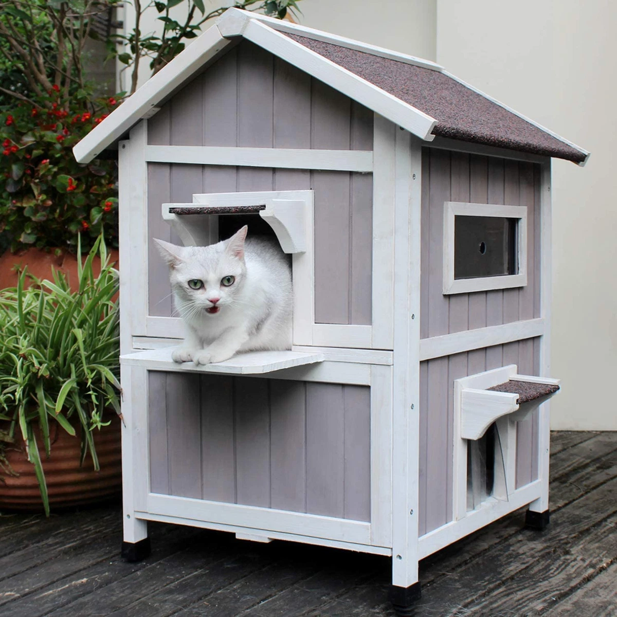 Outdoor cat house insulated 2025