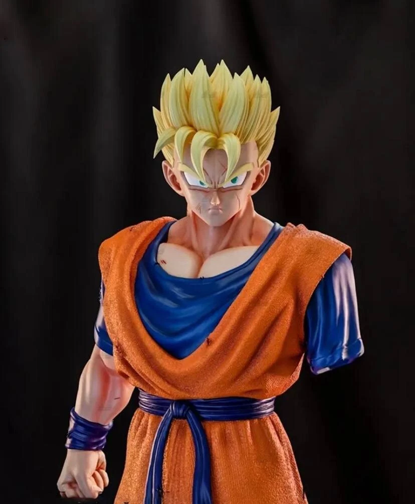 Boneco Em Resina Do Goku Super Sayajin 30 Cm - Dragon Ball Z