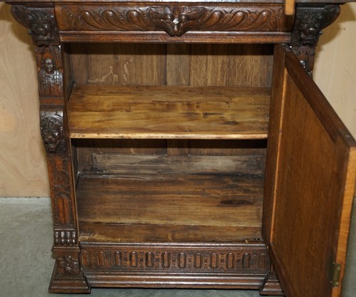 PAIR OF ANTIQUE VICTORIAN 1880 CONTINENTAL JACOBEAN GOTHIC REVIVAL BOOKCASES - Picture 17 of 24