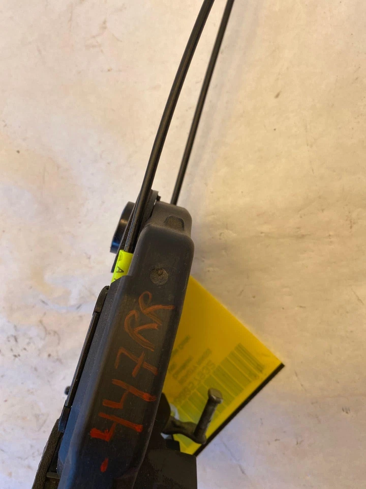 Toyota Prius C 2012-2017 conjunto de pestillo de cerradura de puerta trasera lado derecho del pasajero derecho derecho derecho derecho Foto 4 de 4