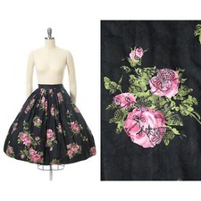 Vintage 1950s Skirt 50s Rose Floral Printed Black Cotton Full Swing Skirt