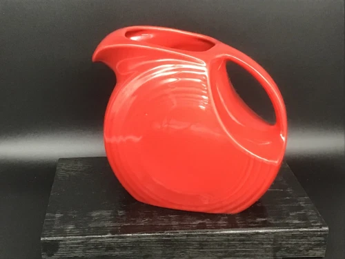 Fiesta Ware Scarlet Red Large 7.5" Disc Pitcher 67oz Homer Laughlin