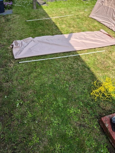 3 man inflatable tent - Picture 4 of 4