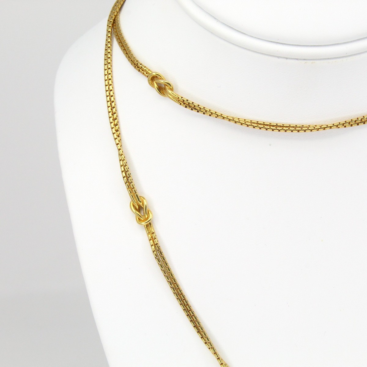 GUCCI Knot Double Chain Necklace 18K Yellow Gold 32