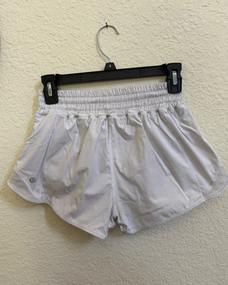 Lululemon Hotty Hot High-Rise Shorts Size 4 In White 2.5''