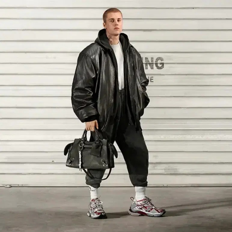 Balenciaga Sporty B Jogger Pants Men