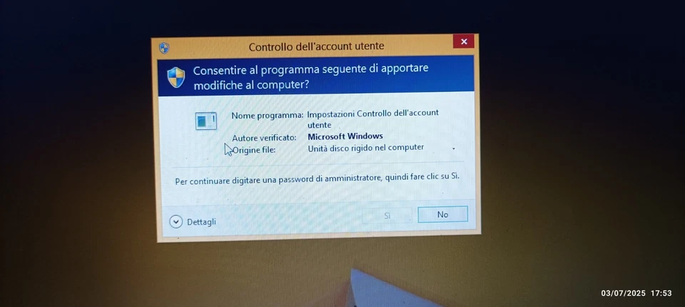 computer portatile usato o per ricambio - Immagine 3 di 4