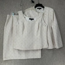 KASPER 3PC Ivory polyester Lined  Skirt Suit Womens Size 18 Blazer Top Skirt