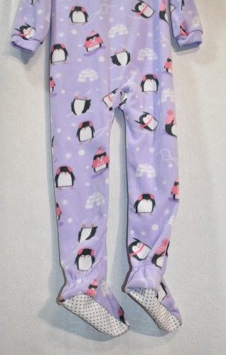 The Childrens Place Pajamas Footed Fleece Size 5T Penquin - Picture 4 of 5