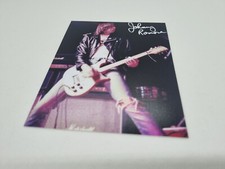JOHNNY RAMONE / THE RAMONES Repro-Autogramm - ca. 10x13 - (019)
