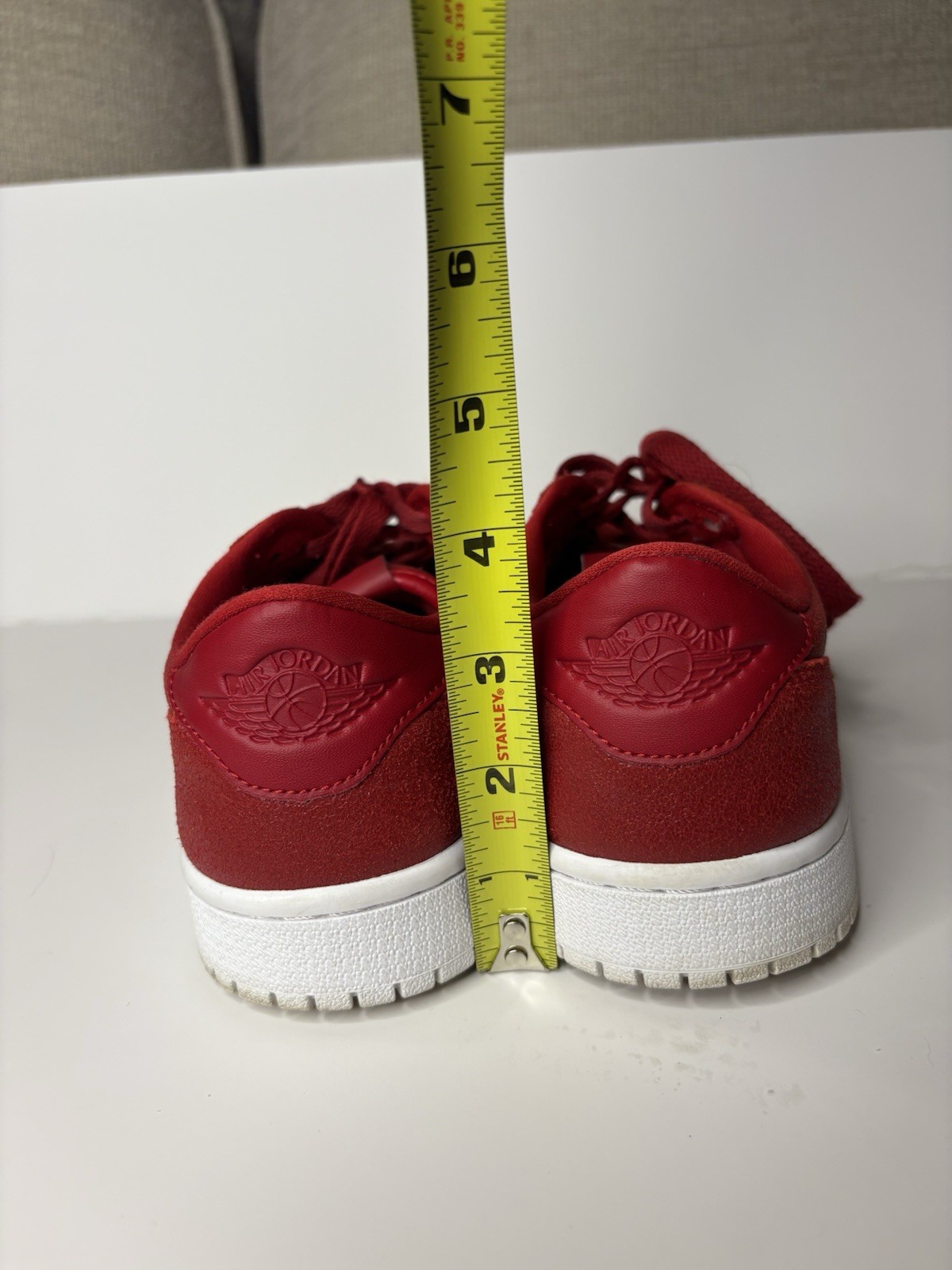 Nike Air Jordan 1 Retro Low Women's 8, Eur 39, Red thumbnail 6