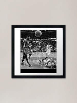 LeBron James - Dunk on Jason Terry gerahmtes Wandbild Poster Leinwanddruck Bild